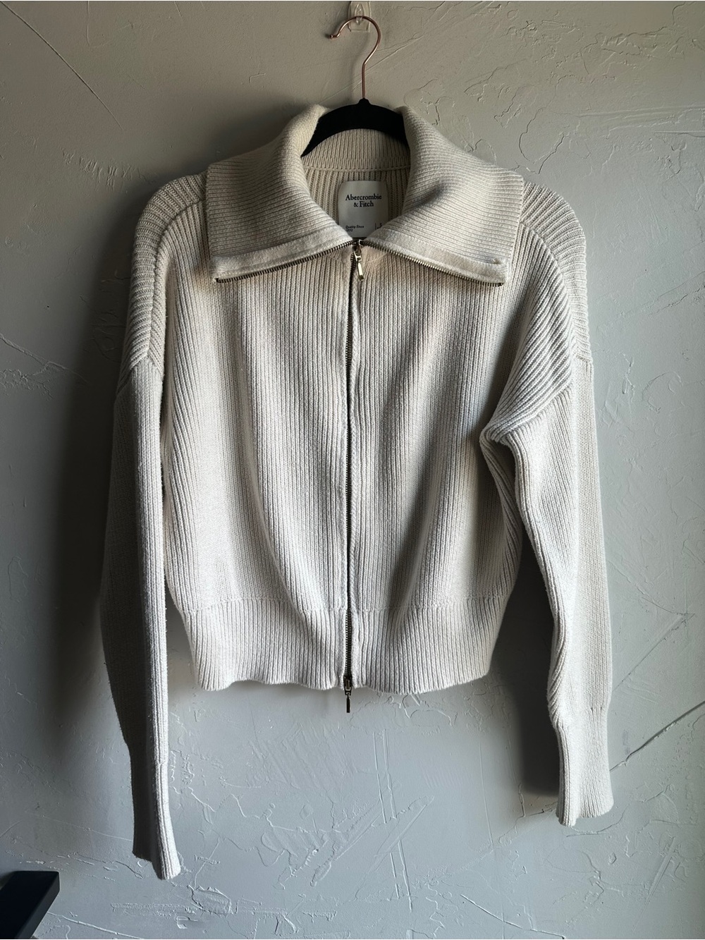 Abercrombie & Fitch Ribbed Zip Up Sweater Cream Cropped Soft Girl Sz S - Picture 2 of 9